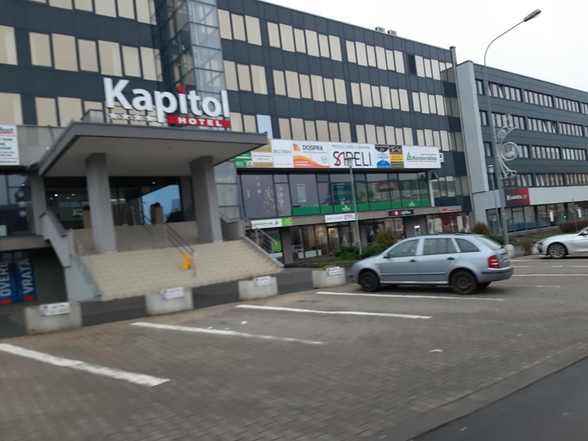 Prague Apartment In Most Near Golf Club, Aqua-Hipo-Autodrom In موست المظهر الخارجي الصورة